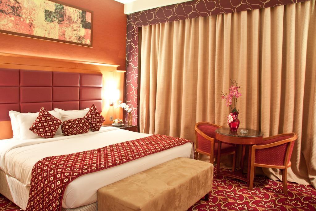 Ramee Rose Hotel Dubaï Extérieur photo